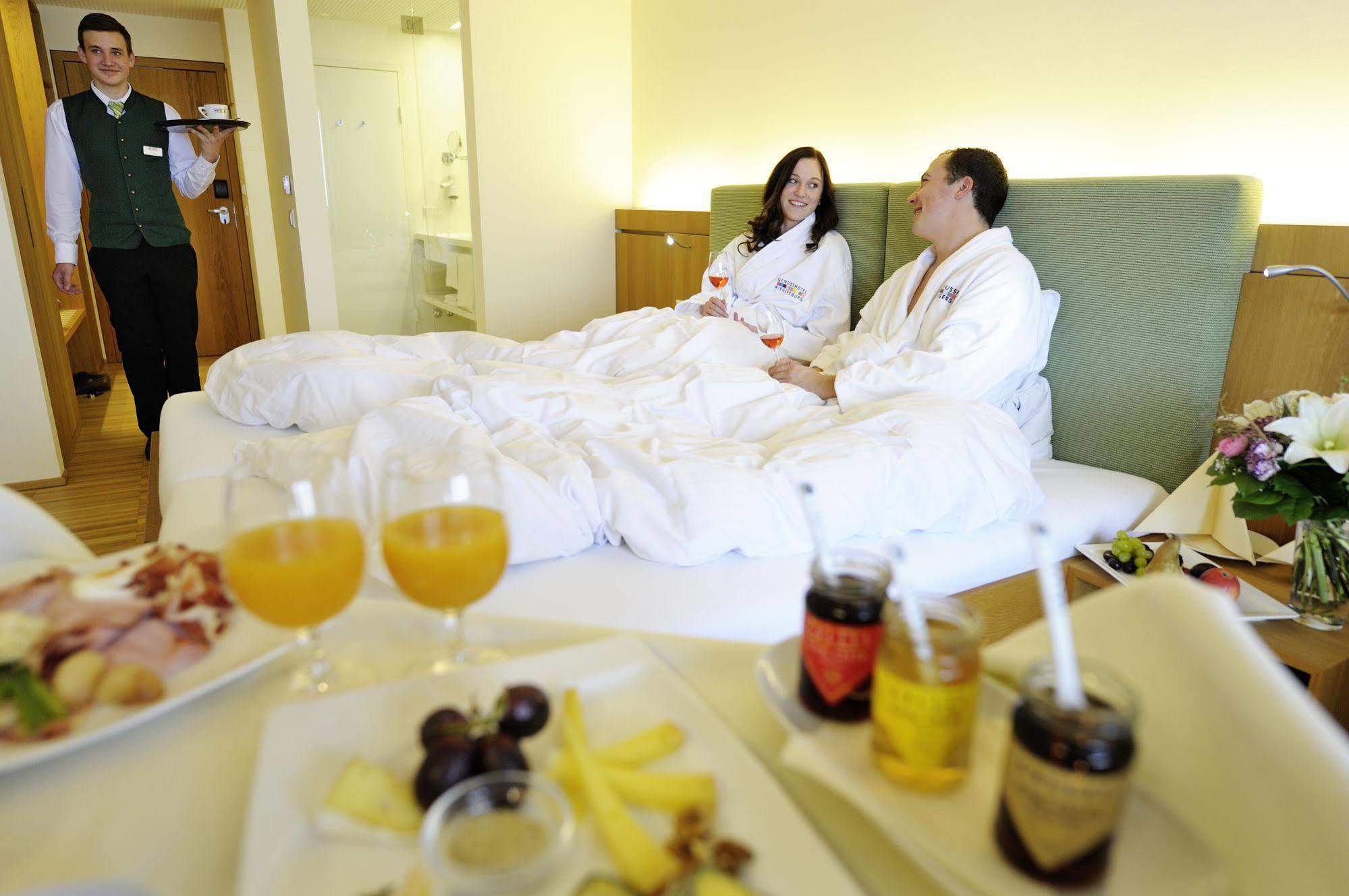 Genusshotel Ригерсбург Экстерьер фото